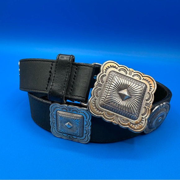 Brighton Accessories - Brighton Vintage Black Leather Concho Belt – Silver Tone, 7 Conchos, Size Medium